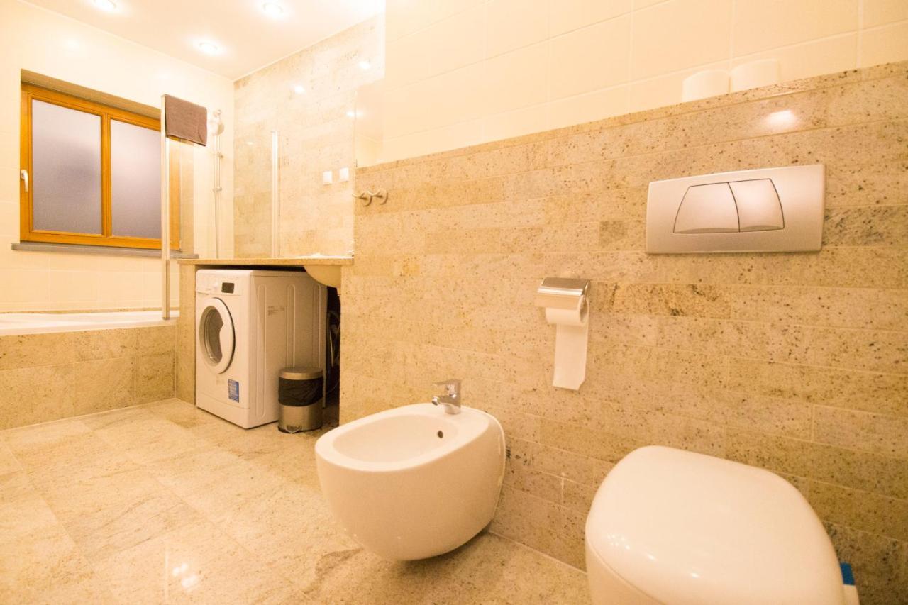 Happy Estate Apartments - Trakt Kupiecki فروتسواف المظهر الخارجي الصورة